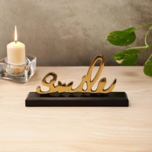 dci smile word art tabletop sign – premium gold aluminium cursive sculpture on solid black wood base